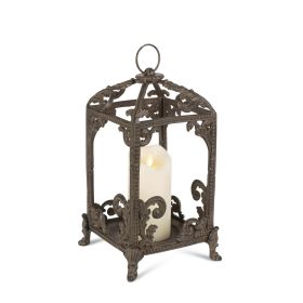 GG Collection 95167 Medium Metal Acanthus Leaf Lantern