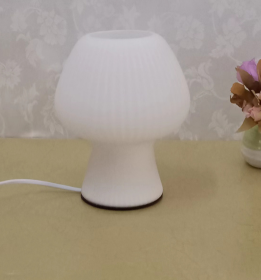 Glass Retro Bedside Table Lamp (Option: Milky white-button switch-US)